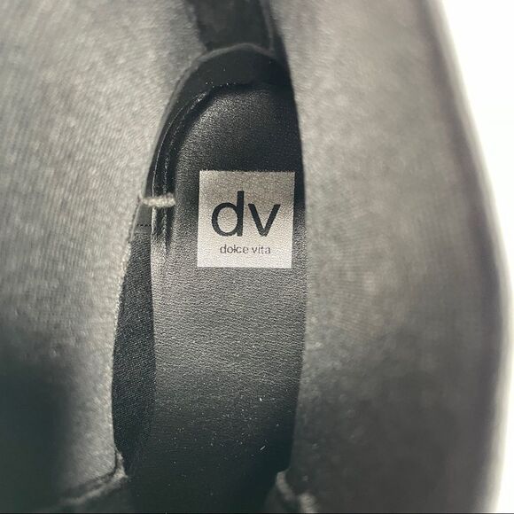 DV by Dolce Vita Lobera Chelsea Ankle Boot NIB - Picture 11 of 13